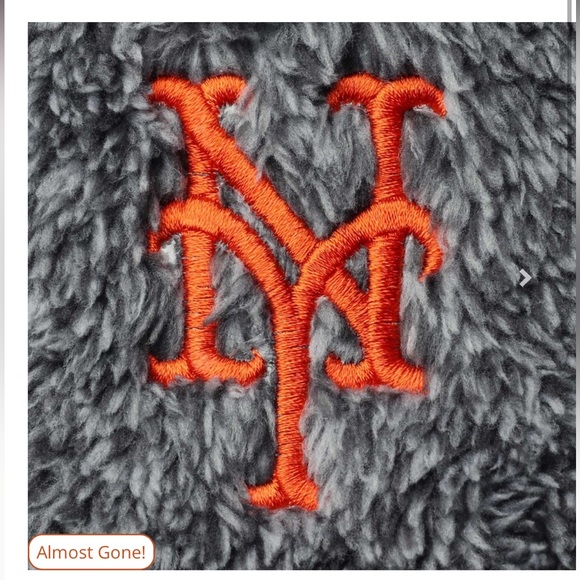 NY Mets Newborn & Infant Game Nap Teddy Fleece Bunting Sleeper - Gray - Picture 2 of 7